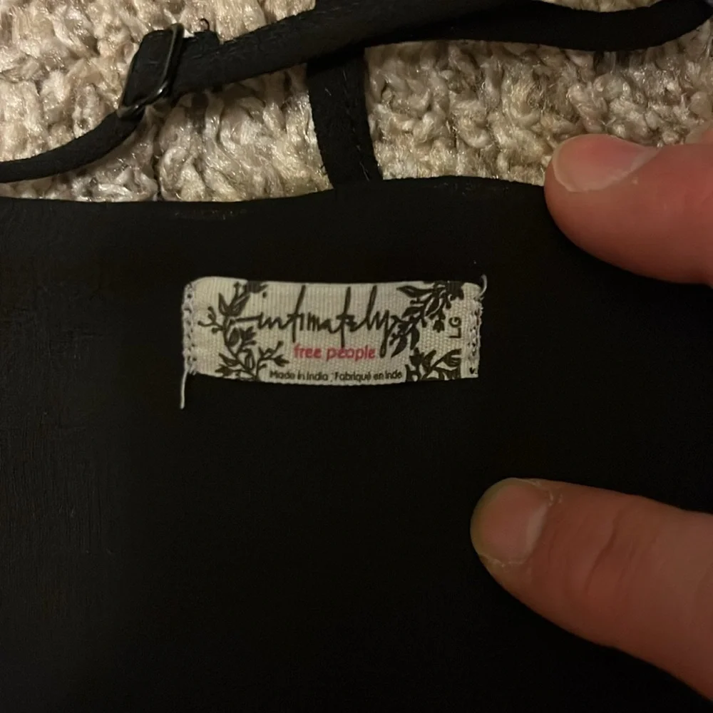 free people black with gold stars cami size large - Picture 2 of 12